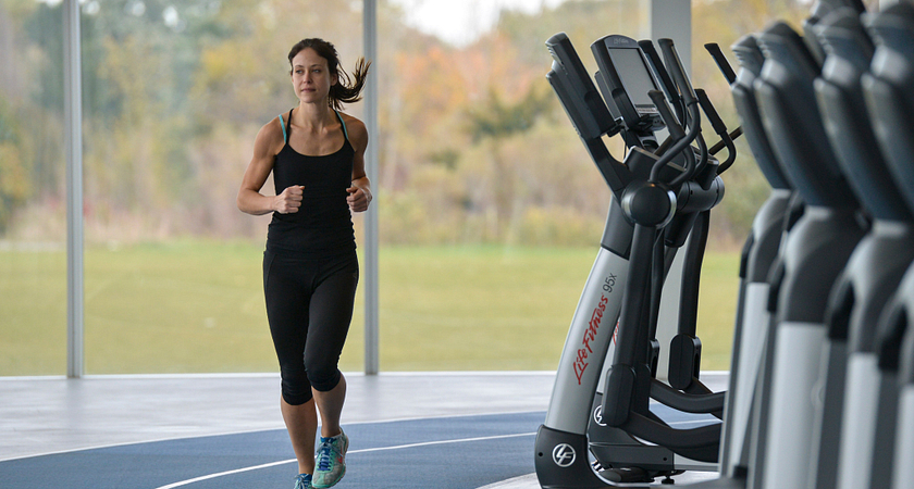 7 ways to make the most of the Athletics and Recreation Centres at Centennial College Image